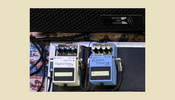 Dave Navarro's clean signal path featuring Boss DD-3 Digital Delay and CH-1 Super Chorus pedals that create his atmospheric Jane's Addiction tones.