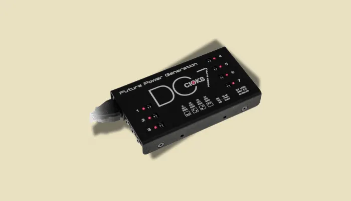 Photo of a multi-output power brick, an isolated supply for powering a full pedalboard cleanly.