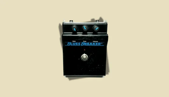 Photo of a Bluesbreaker-style overdrive pedal, one half of this Klon-and-Bluesbreaker stacking guide.